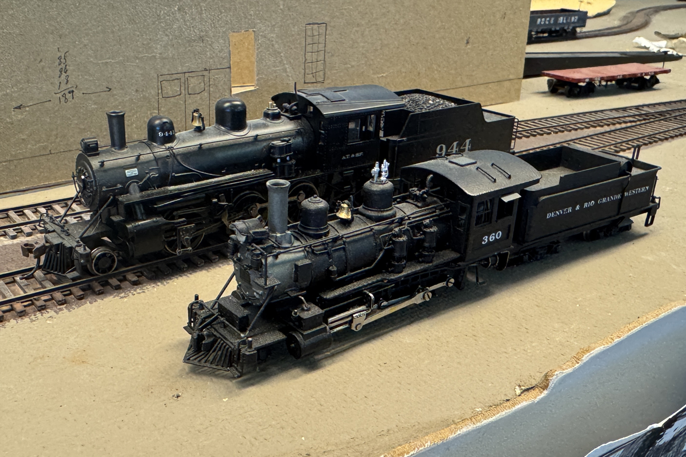 Steam locomotives #944 and #360 on display.
